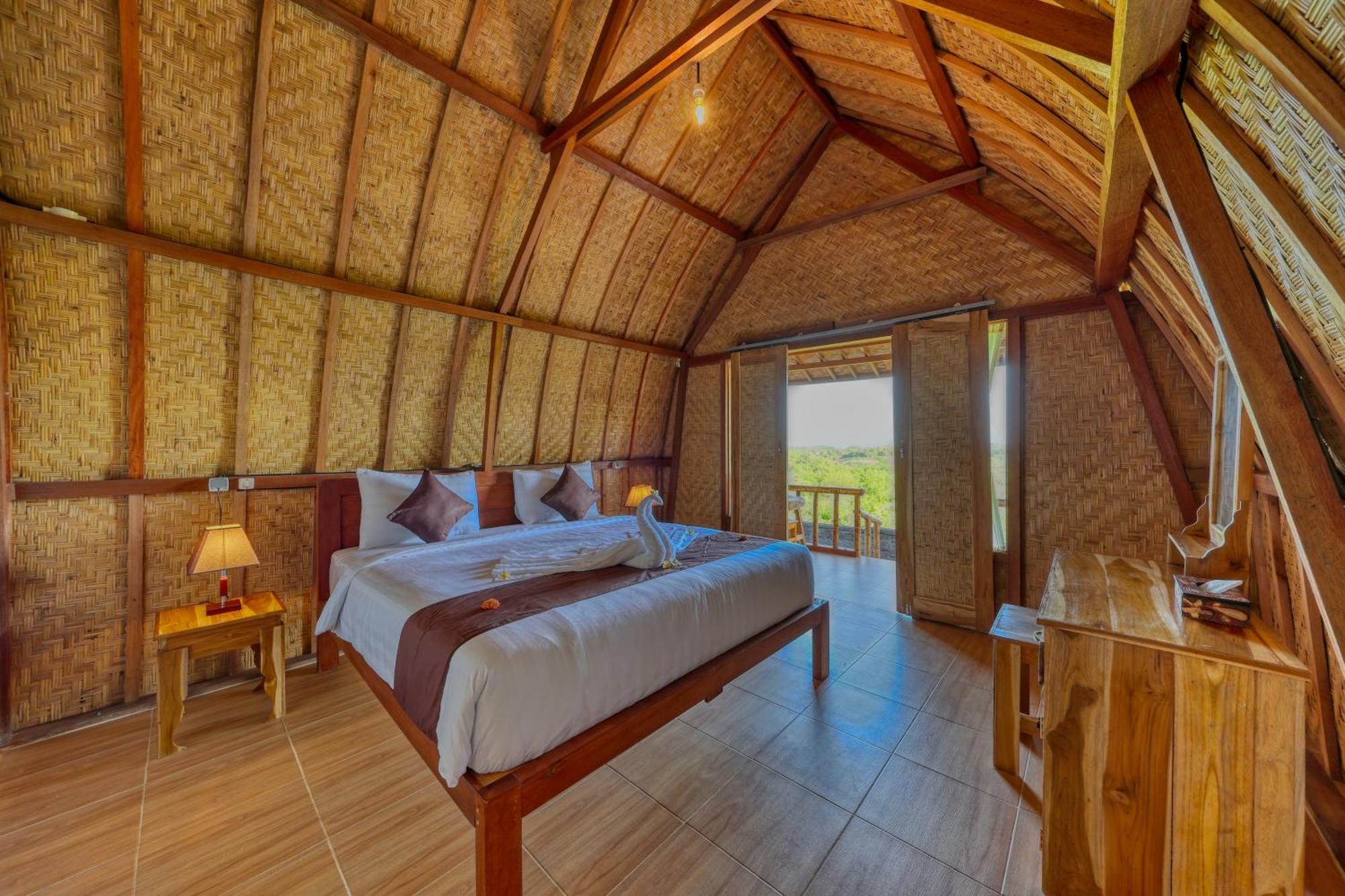 D Sebuluh Bungalow Batumadeg Phòng bức ảnh