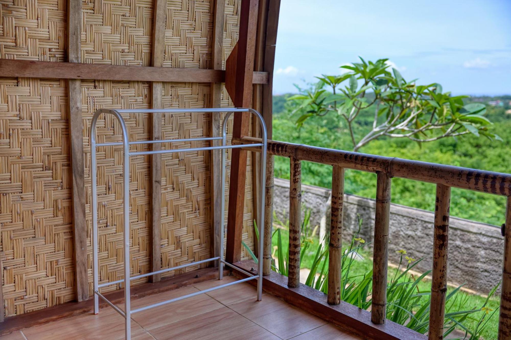 D Sebuluh Bungalow Batumadeg Phòng bức ảnh